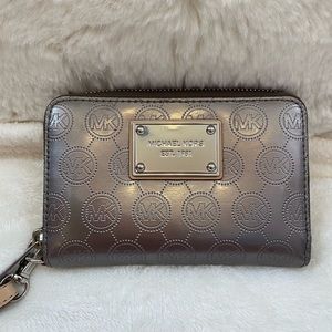 Michael Kors Metallic Bifold Wallet